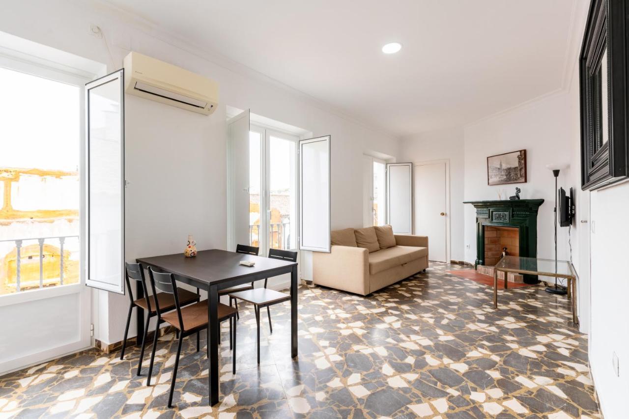 Aoa Conde De Ibarra Apartment 塞维利亚 外观 照片